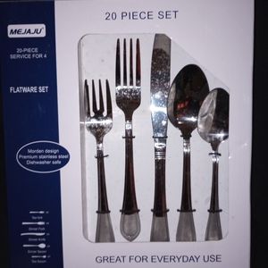 MEJAJU  faltware set   Toy live party. Dinnerware set